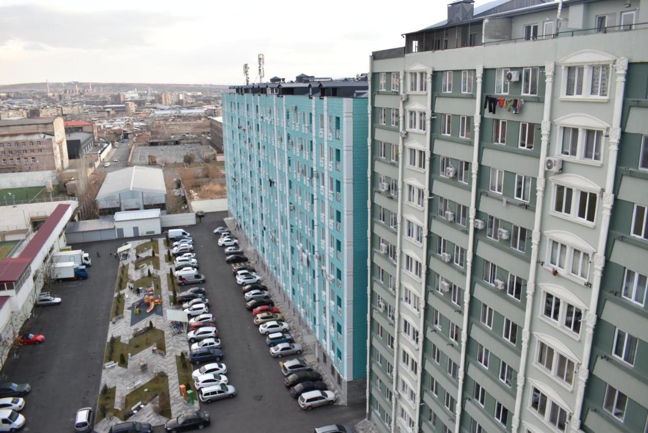 Loft Apartment In Jerevan Eksteriør bilde